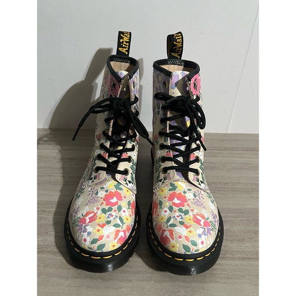 Dr. Martens 1460 Floral Mash Up Backhand Boots Parchment Beige womens Size  6 - Picture 3 of 11